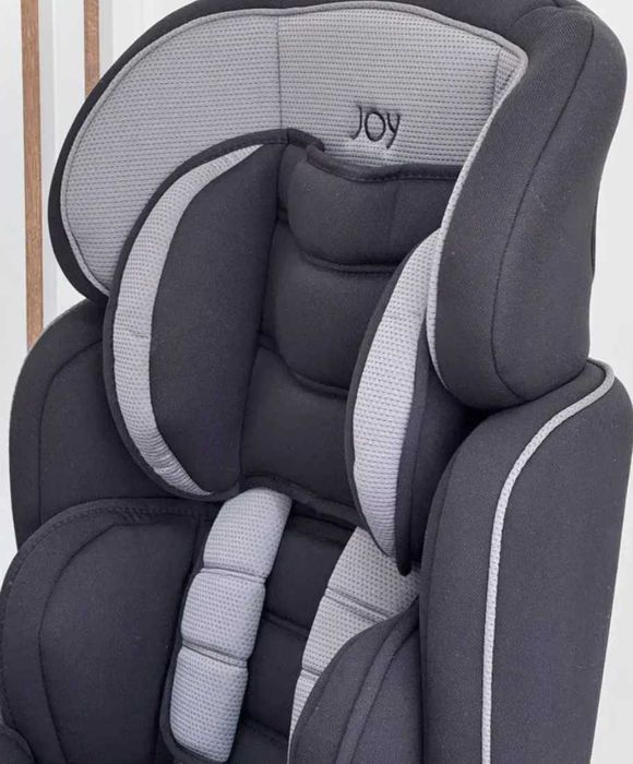 Універсальне автокрісло бустер 9-36 кг joy
