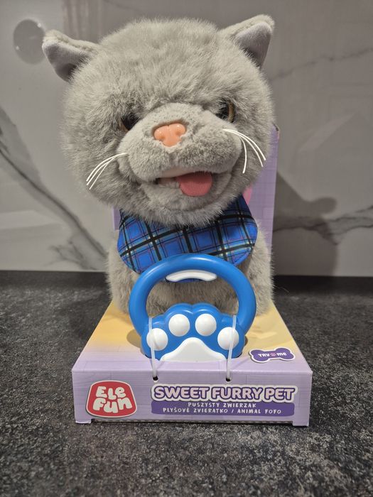 Kotek na smyczy interaktywny EleFun Nowy Puszysty Zwierzak Sweet Furry