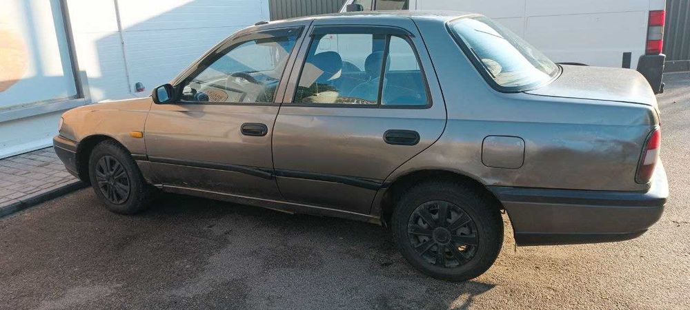 Nissan sunny 1.4/n14