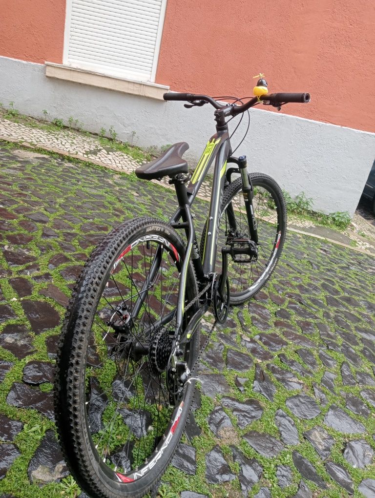 Bicicleta Miitical Trail 30