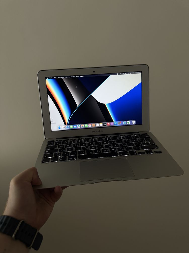 Apple MacBook Air 11 у відміному стані