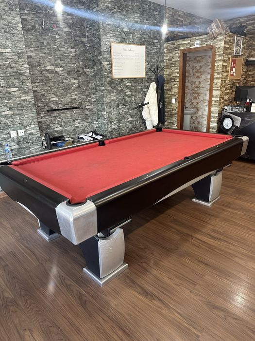 Mesa de bilhar, muito boa!