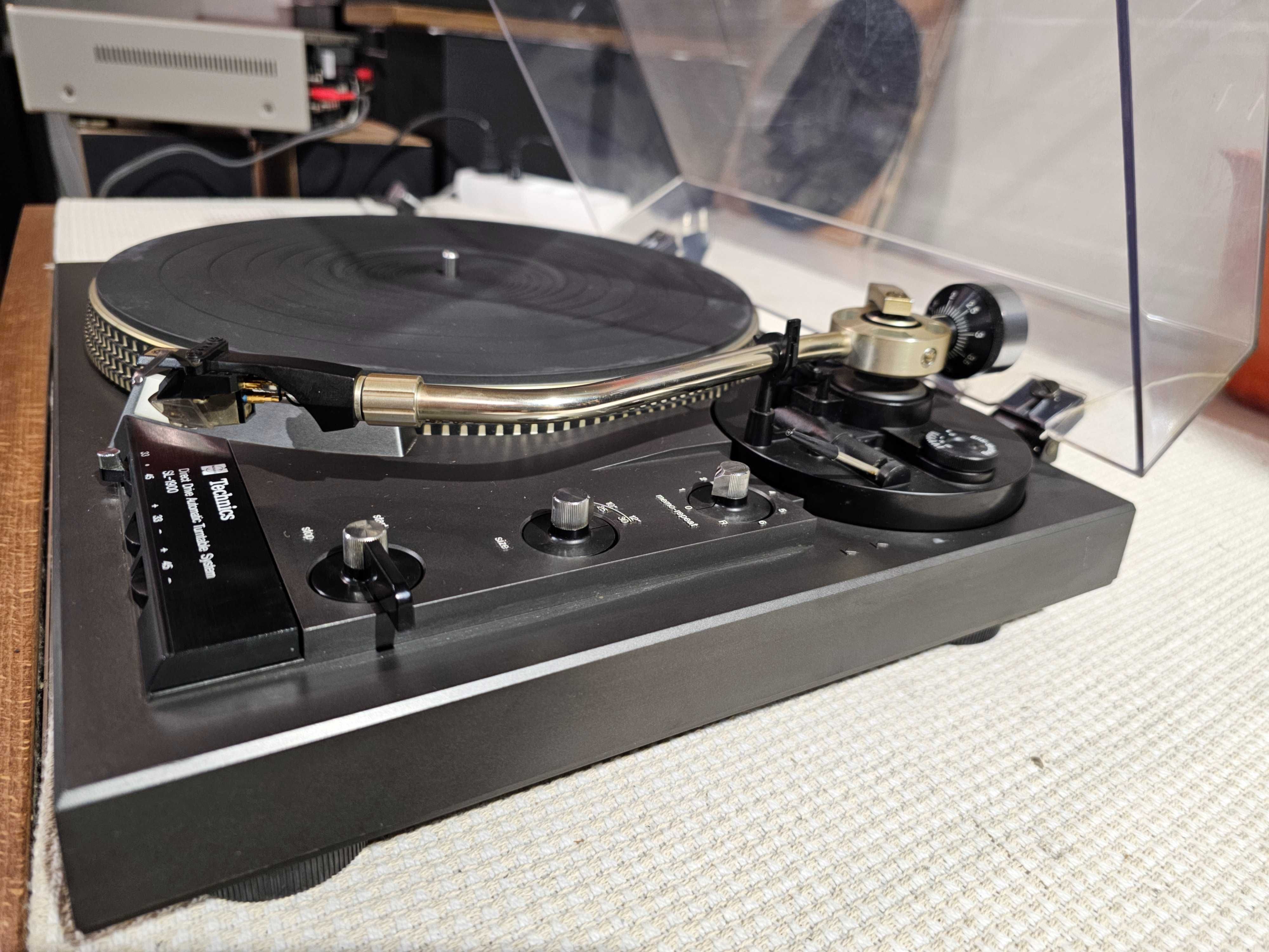 Програвач Technics SL-1900 Fully-Automatic Direct-Drive Turntable