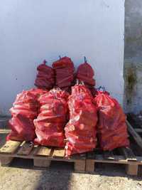 Vende-se sacos de lenha de oliveira (10kg)