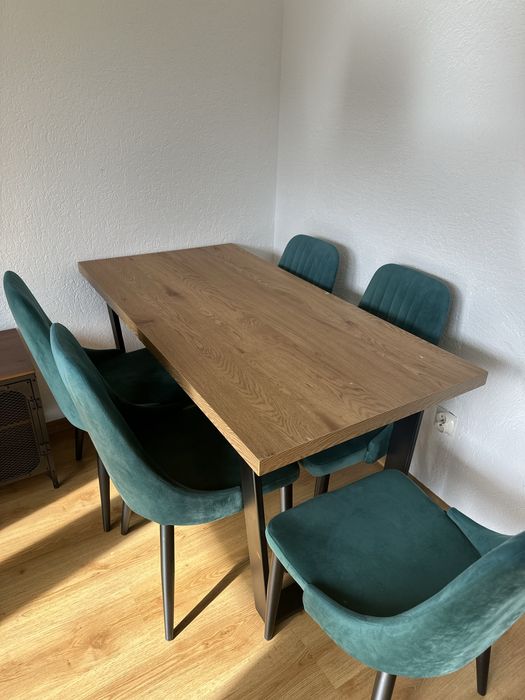 Stół i 6 krzeseł homla