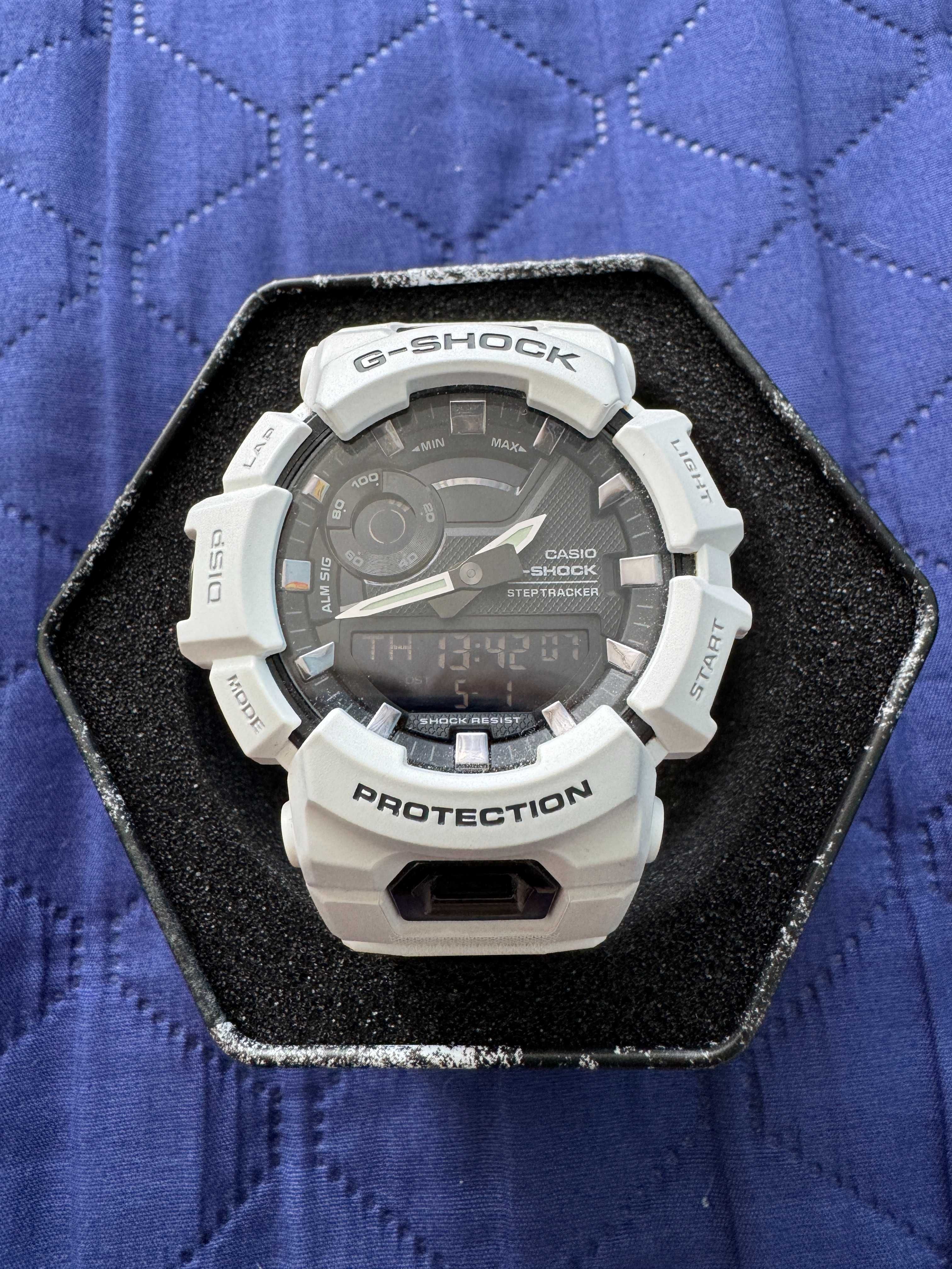 Zegarek casio g-shock GBA-900