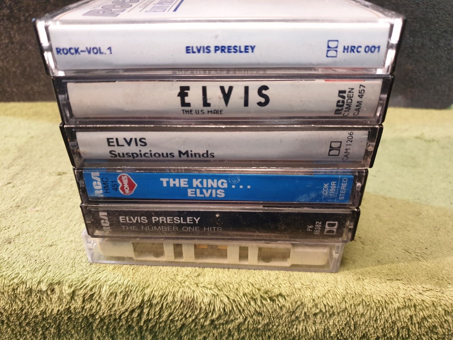 ELVIS PRESLEY 6 kaset magnetofonowych.