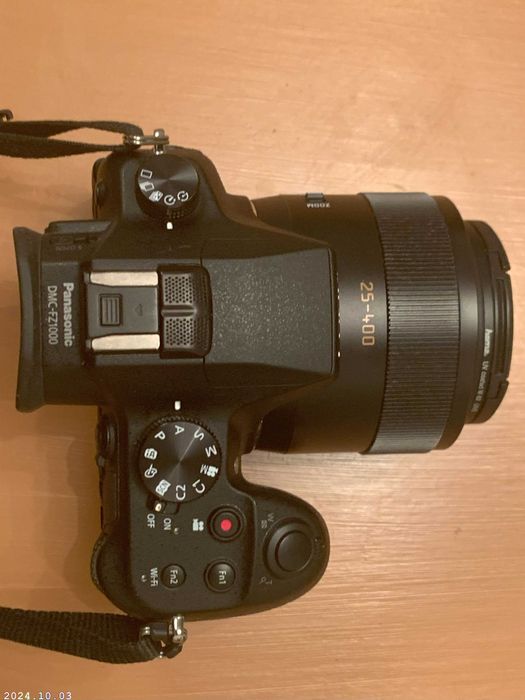 Aparat Panasonic, Lumix DMC FZ1000, torba, akumulatory, karta SD