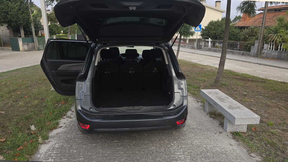 Citroën C4 Grand Picasso II 1.6 HDi / BlueHDi 115