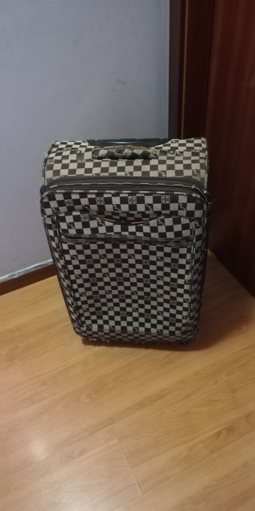 Vendo Mala de viagem, malas de porão e malas cabine