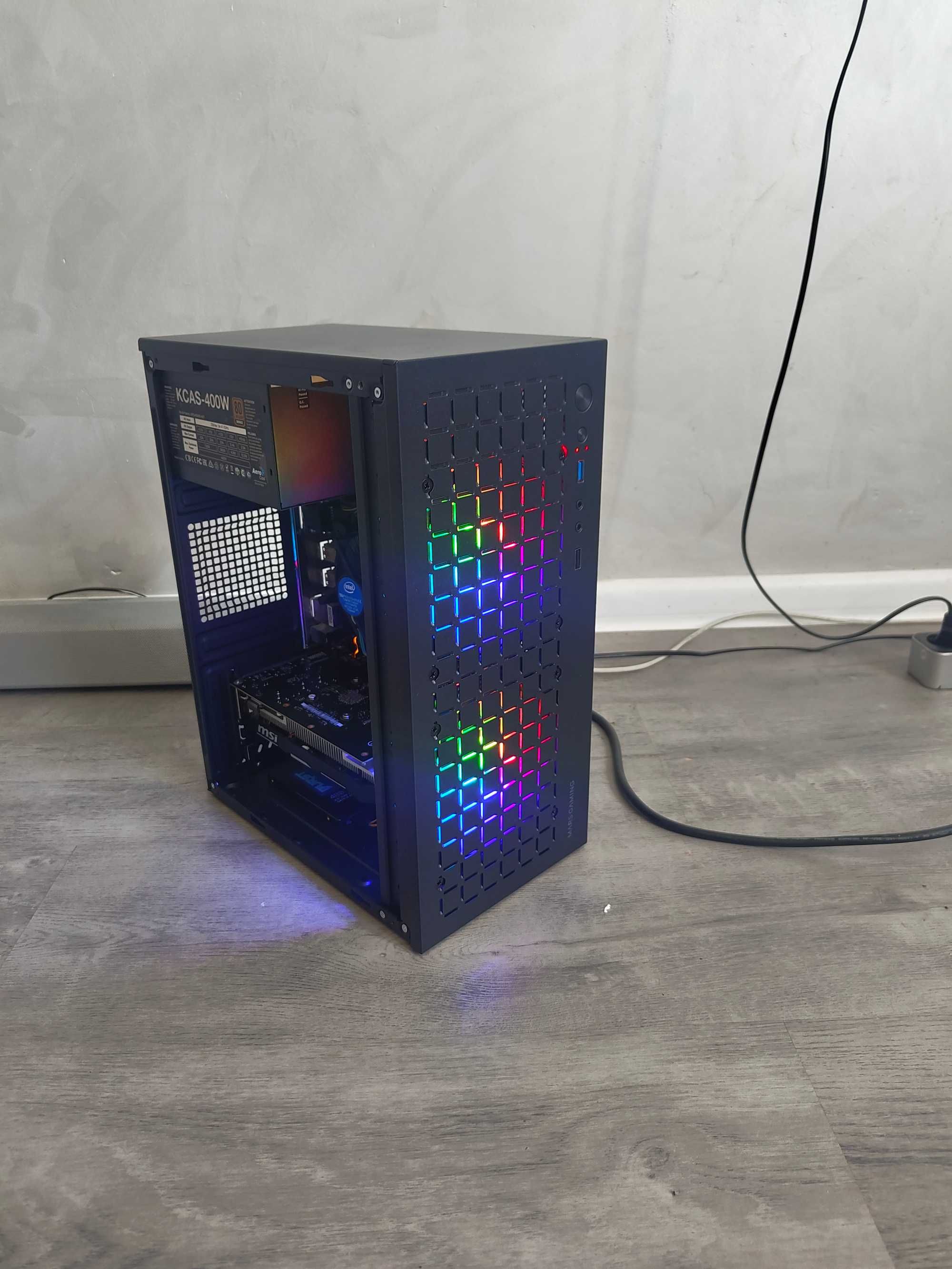 Tanie Granie Intel i5 7500 GTX 1650 4GB GDDR5 16GB RAM SSD RGB WiFi