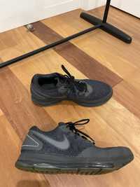 Sapatilhas Nike cinza 45