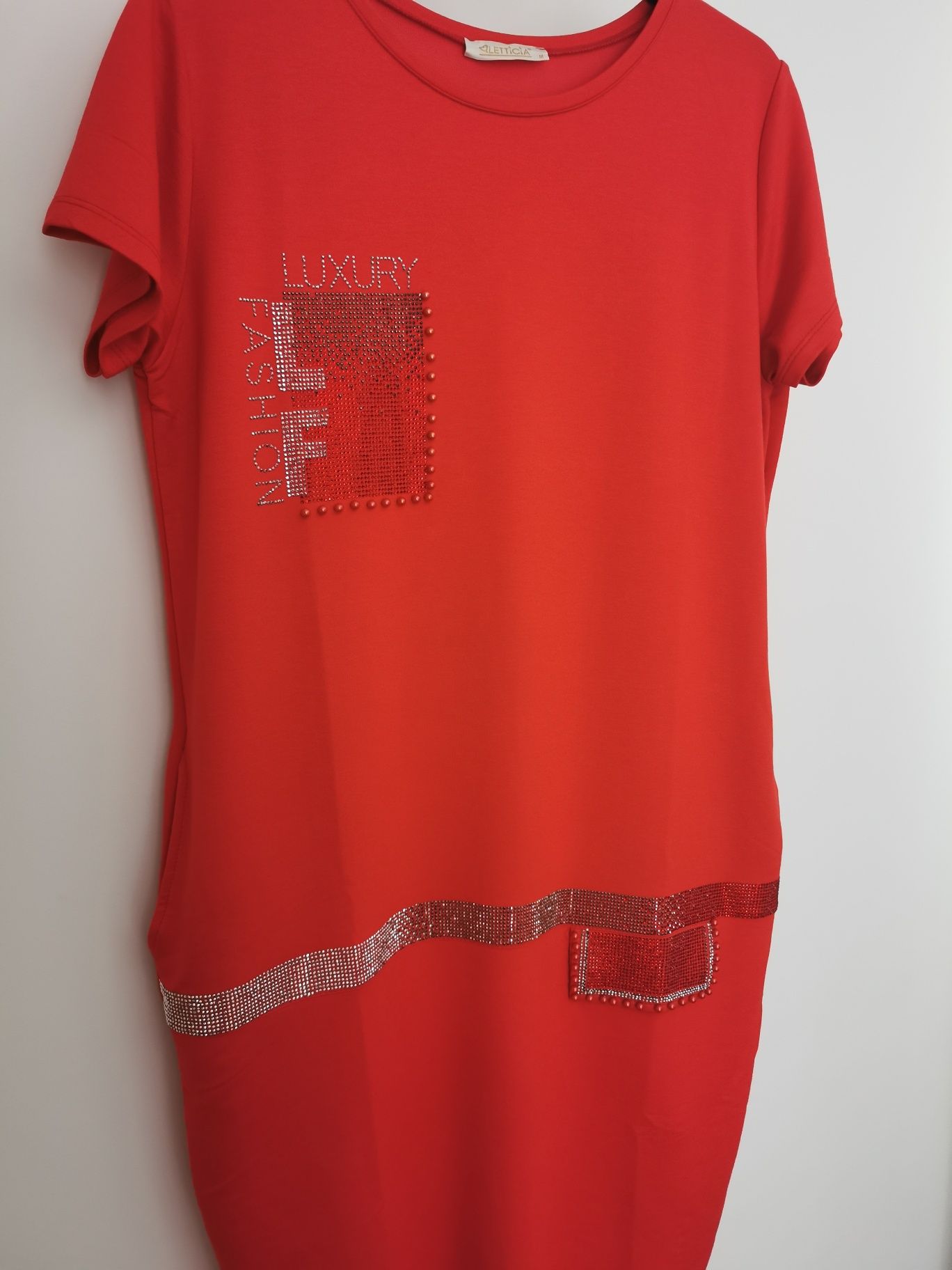 Okazja nowa Sukienka r. z metki M ale dobra na L XL