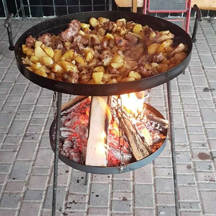 Пательня - виріб з диску борони на вогонь садж з ніжками і ручками