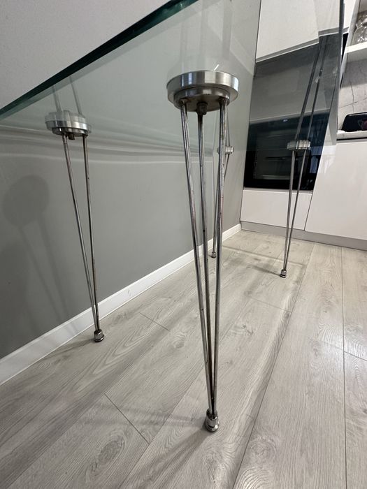 Стіл скляний обідній розмір 120/70