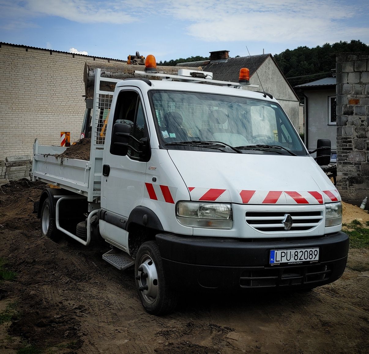 Transport wywrotką usługi transportowe