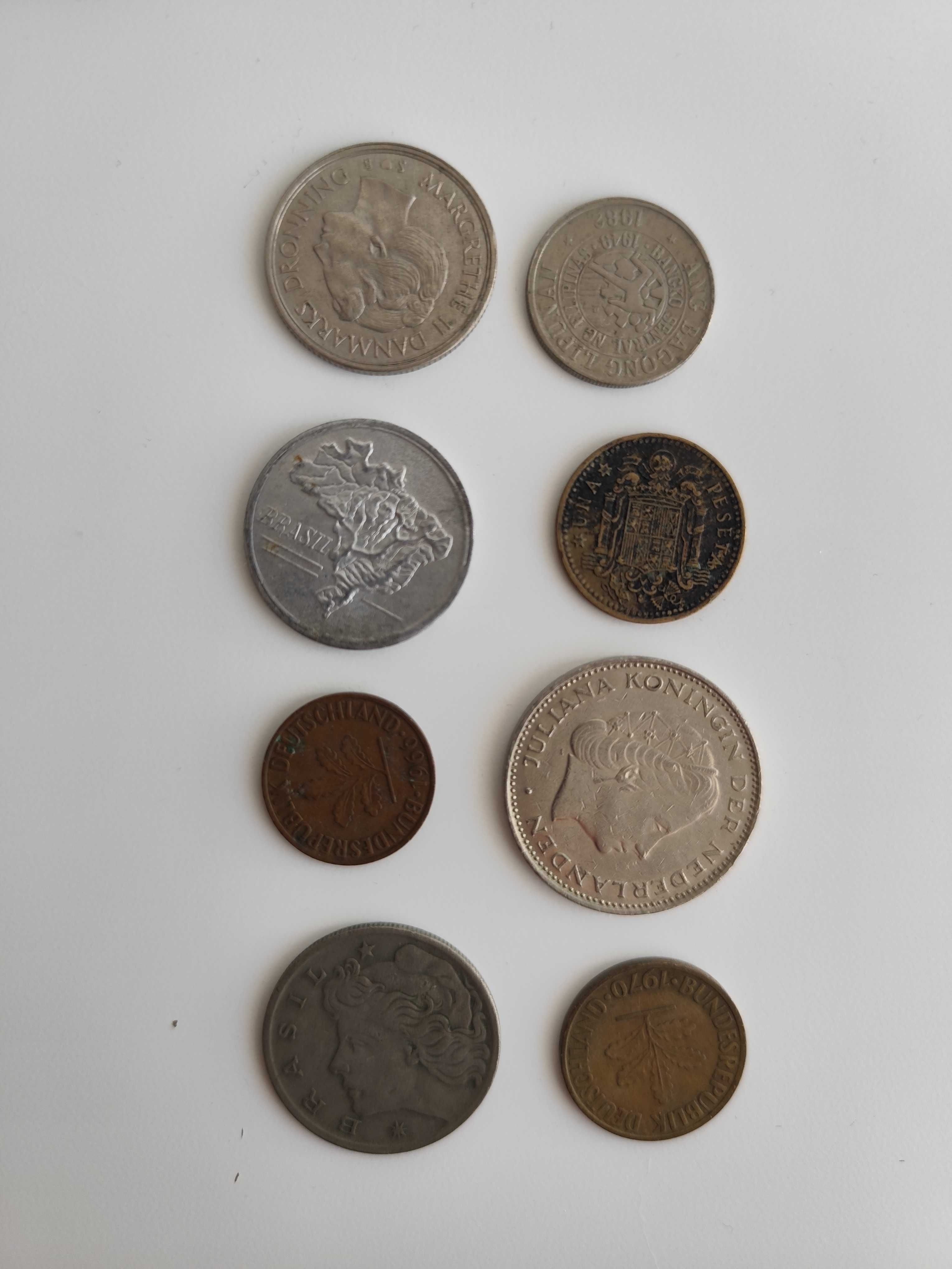 Moedas de vários países