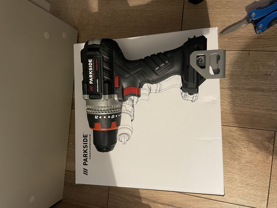 Akumulatorowa wiertarko-wkrętarka udarowa PSBSAP 20-Li D4