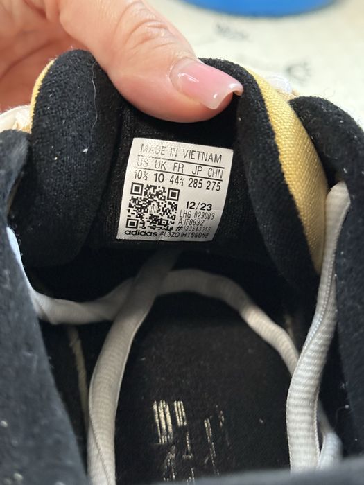 Кросівки adidas оригінал 44 розмір