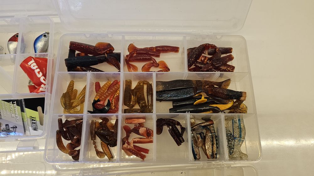 Zestaw spinningowy gumy woblery jaxon nash fox konger mikado