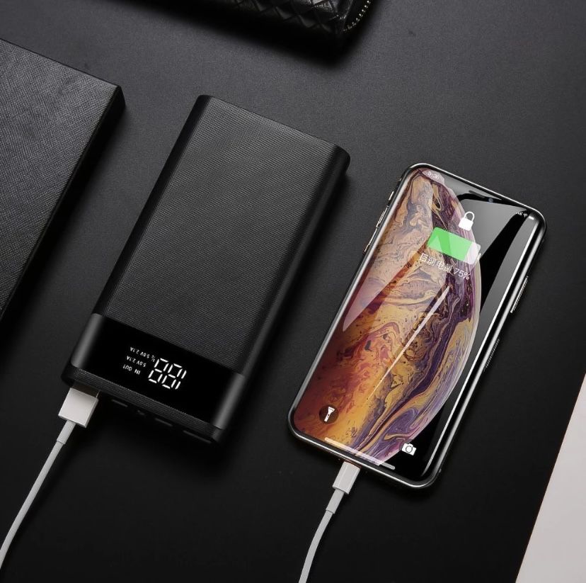 Power bank для любого телефона и мелких гаджетов.