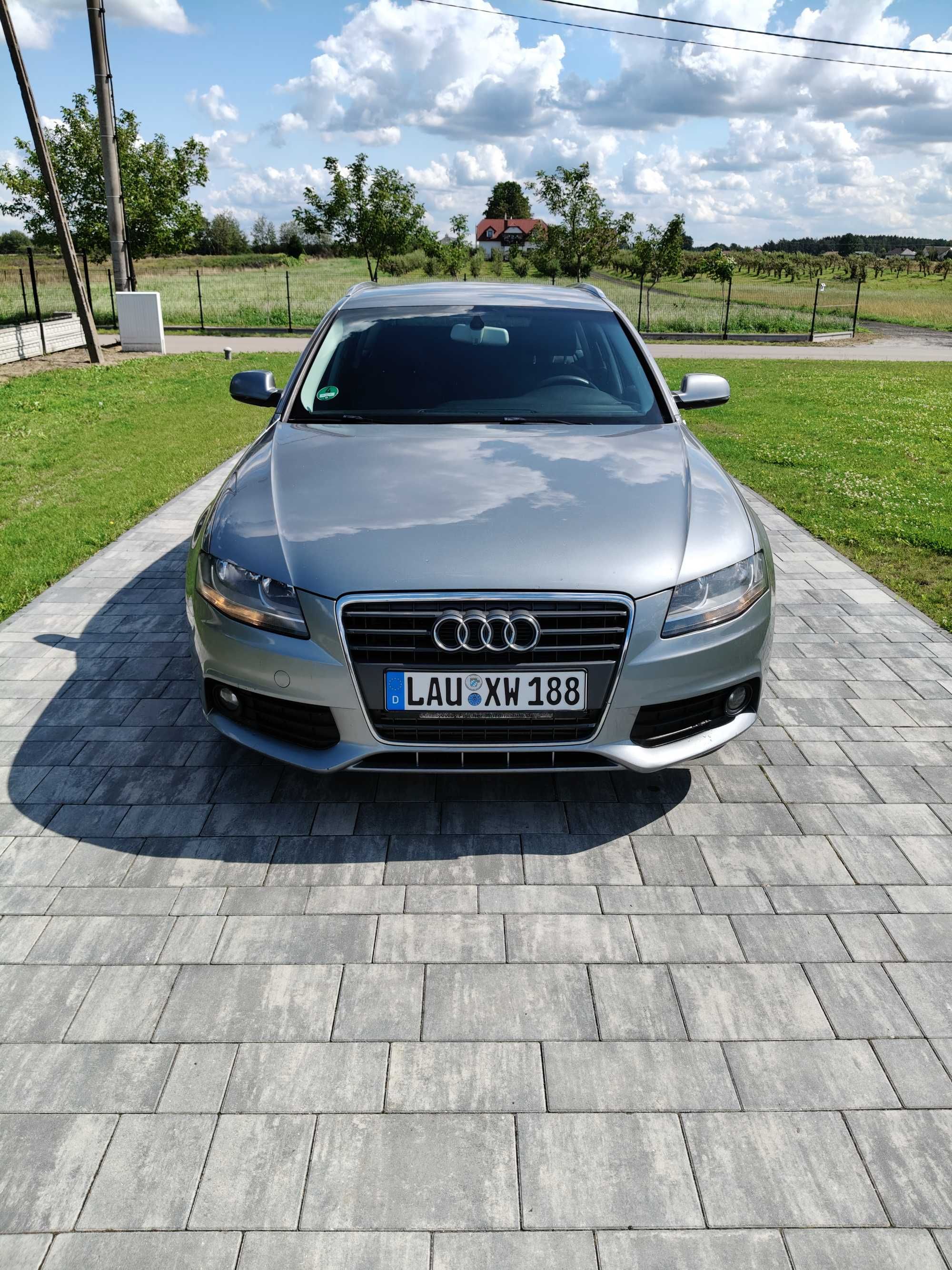 AUDI A4 B8 2.0 tdi