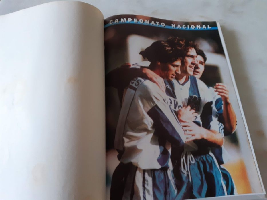 Livro "Uma época de Futebol - 1994/1995", como novo