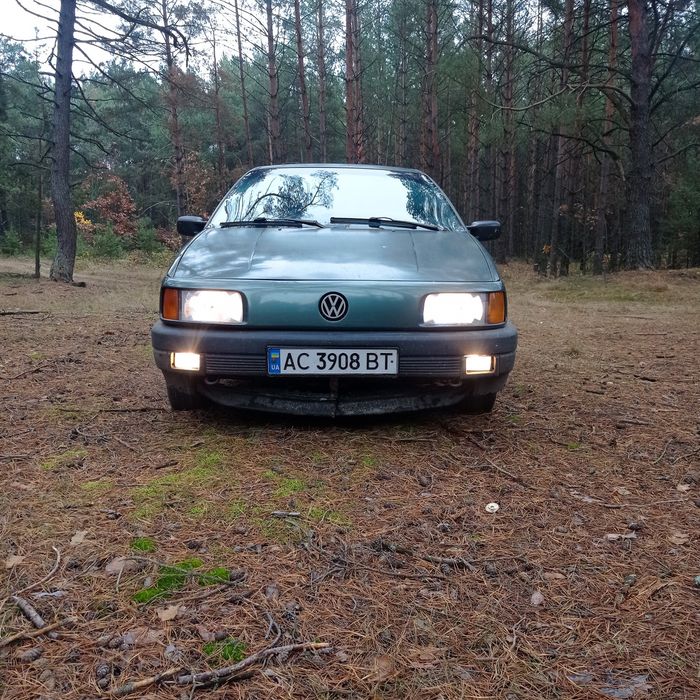 Фольксваген Пассат б3