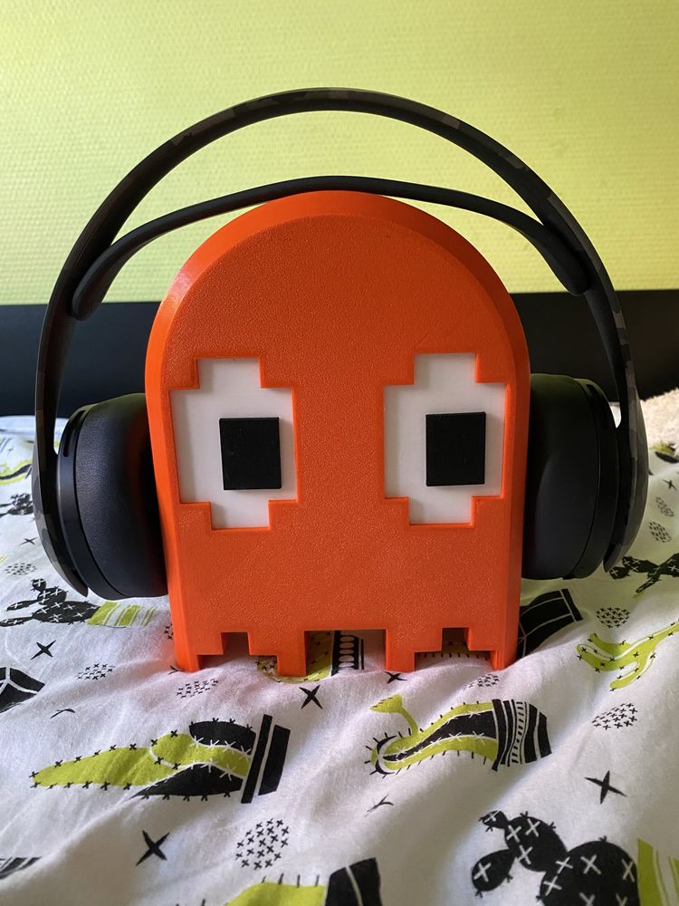 Stojak na słuchawki z pudełkiem Pac-Man led