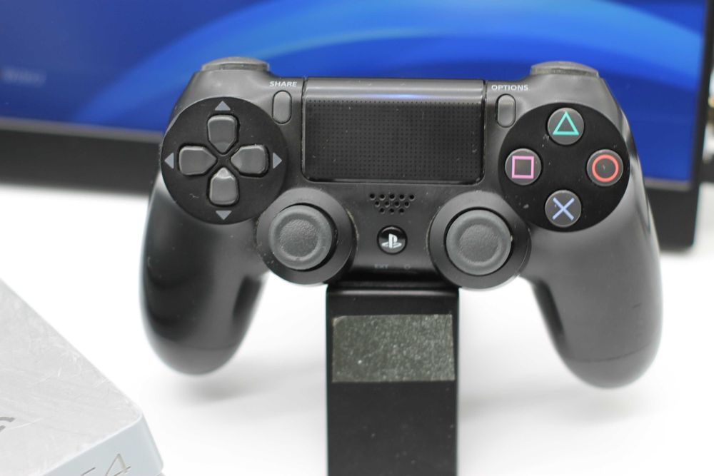 Konsola PS4 Playstation 4 PRO 1TB pro god of war edition