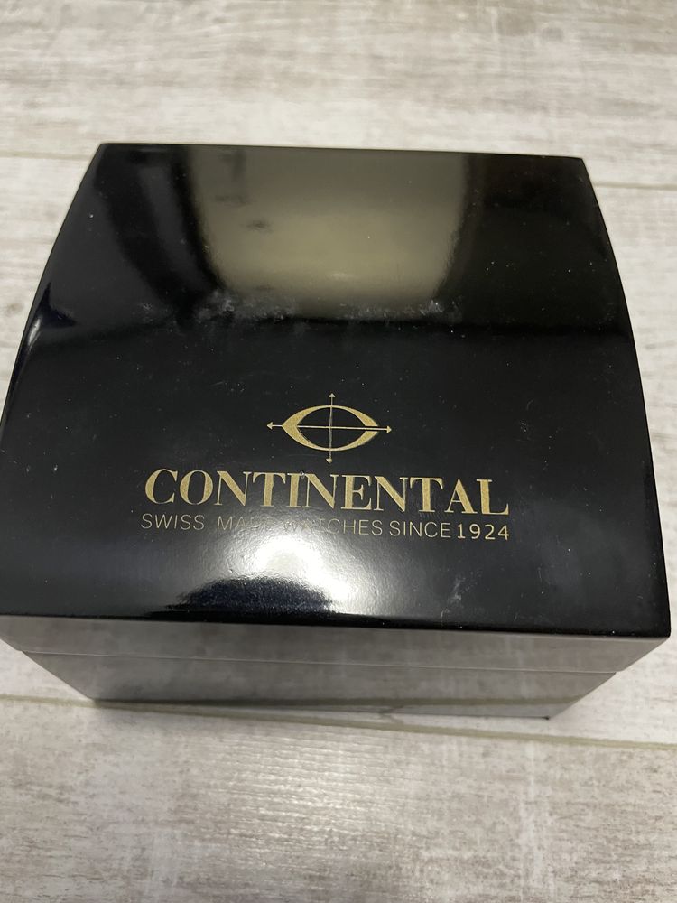 Годинник Continental 2415 Класичний (позолота)