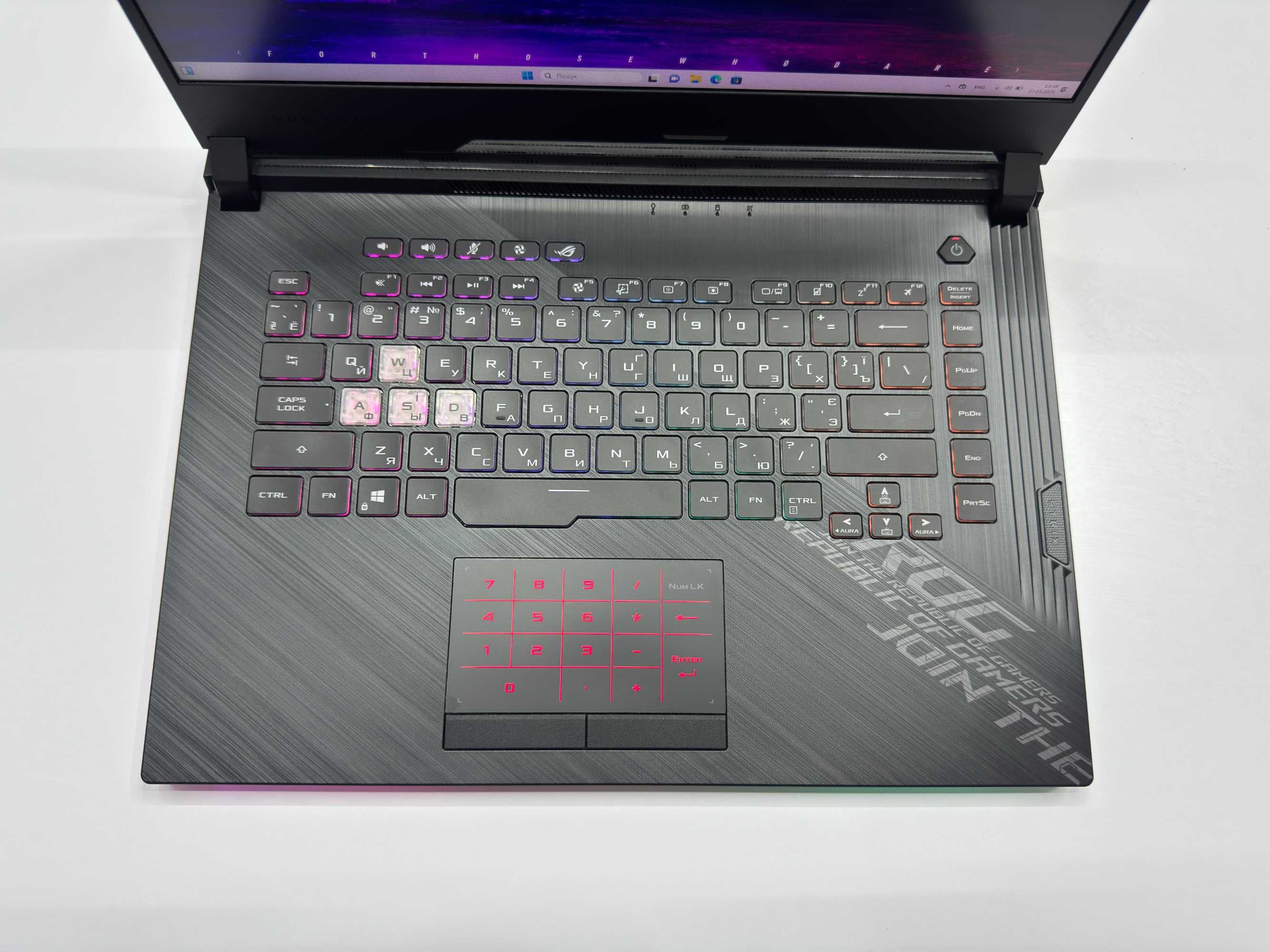 Asus Rog Strix 15.6" 240Hz I7-10750H RTX 2060 6Gb 115W 16Gb SSD 512Gb
