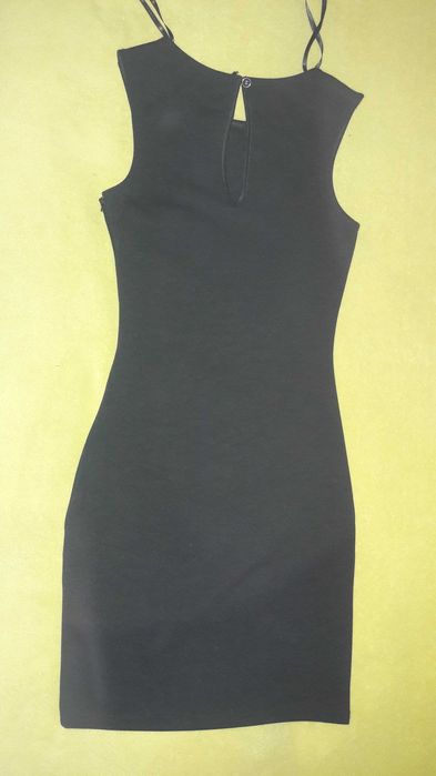 Sukienka czarna Kardashian for Lipsy, rozm. 34