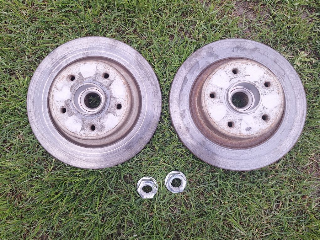 Renault Laguna II 2 Tarcze Hamulcowe Tył Tylne Komplet