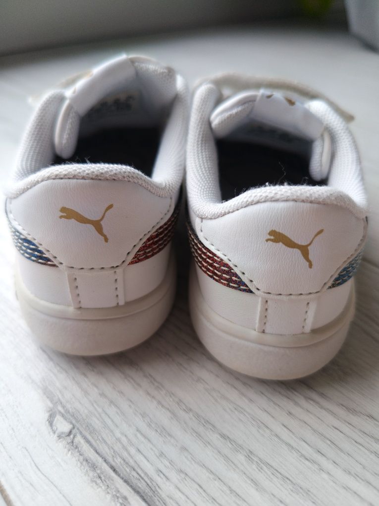 białe sneakersy dziecięce Puma Smash Olympic