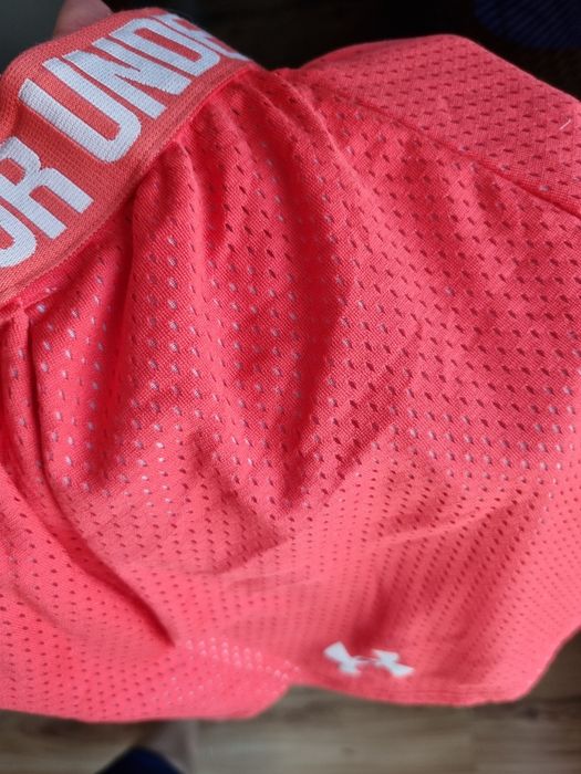 Spodenki szorty Under armour XS 34 z kieszeniami