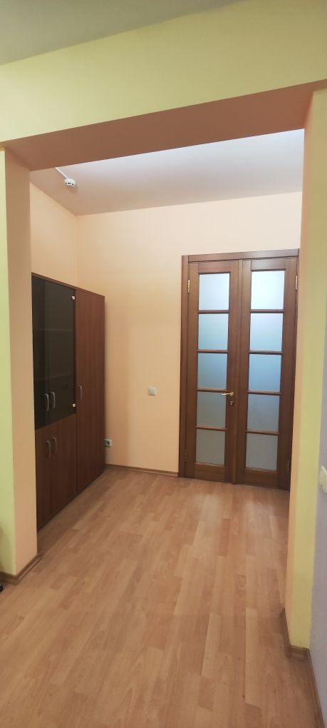 Продам офис 44 м² в центре свой вход ул. Сумская 128