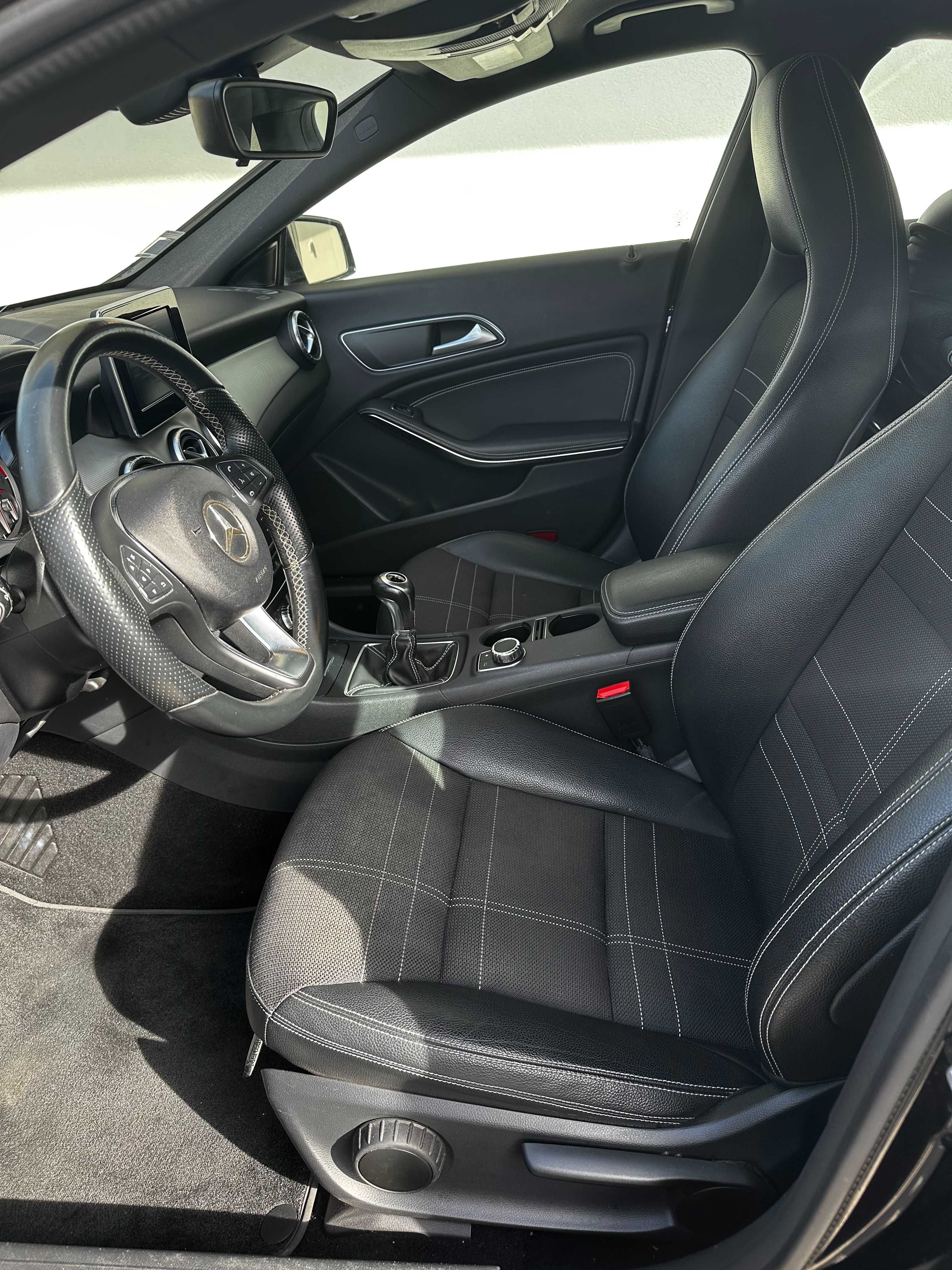 Mercedes-Benz CLA 180