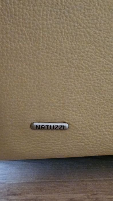 Sofá de 3 lugares em pele Natuzzi  (Divani&Divani) 2.25x 85×90