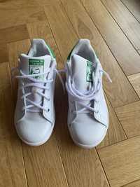 Buty firmy adidas stan smith r 32