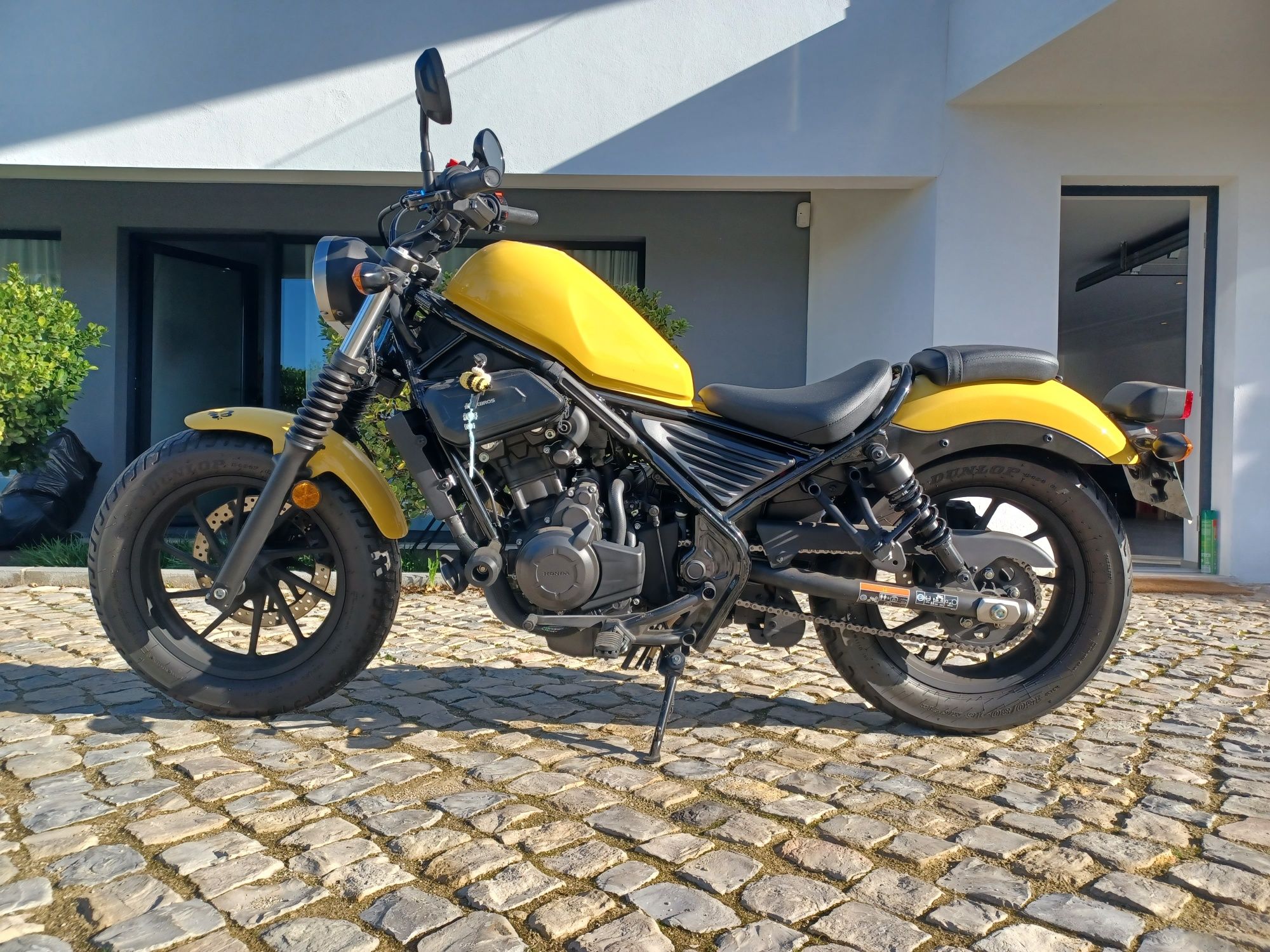 Honda rebel cmx500