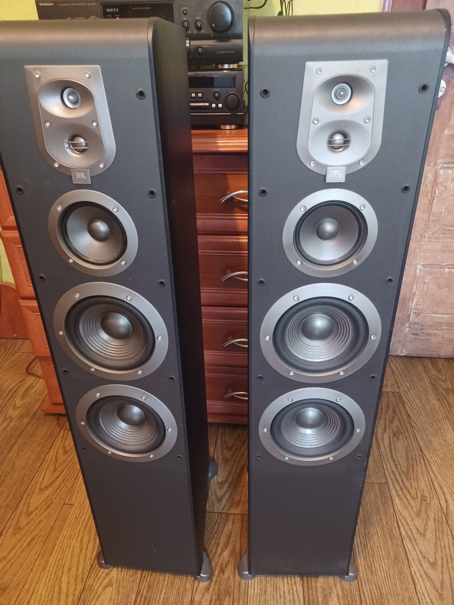 Kolumny JBL ES Series ES 80