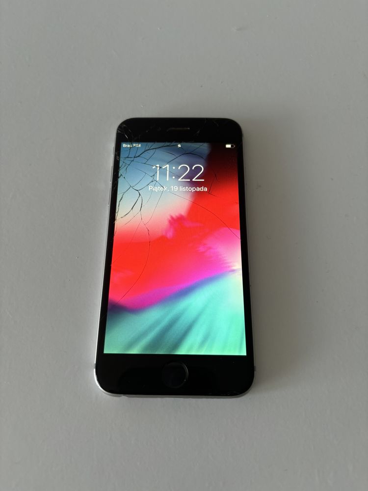 iPhone 6 16GB space gray, uszkodzony ekran