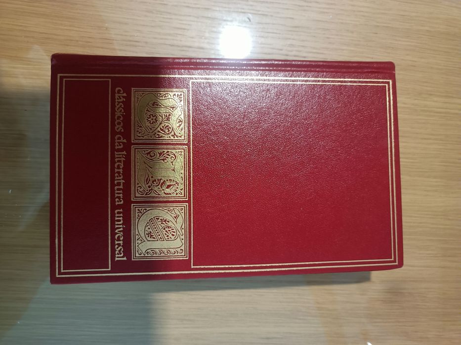 Vendo livro: Fedor Dostoiévski