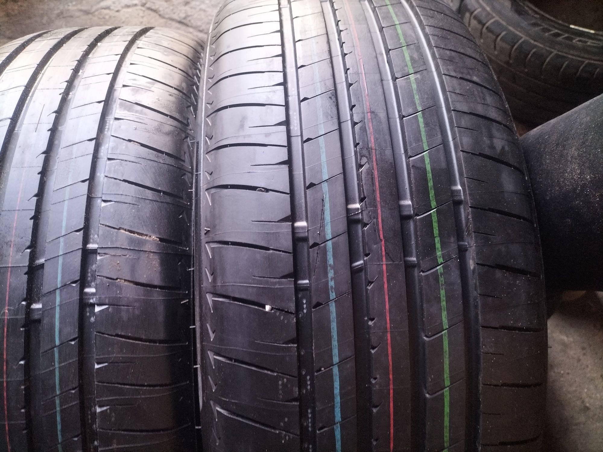 Opony letnie 235/50/20 Bridgestone 2022r.