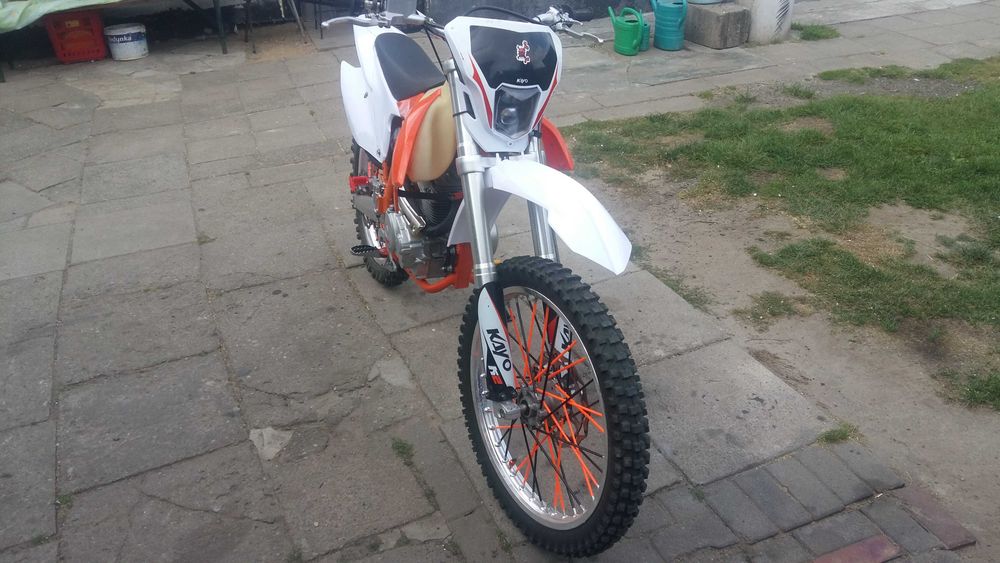 Kayo k2 250cc (dirtbike cross)