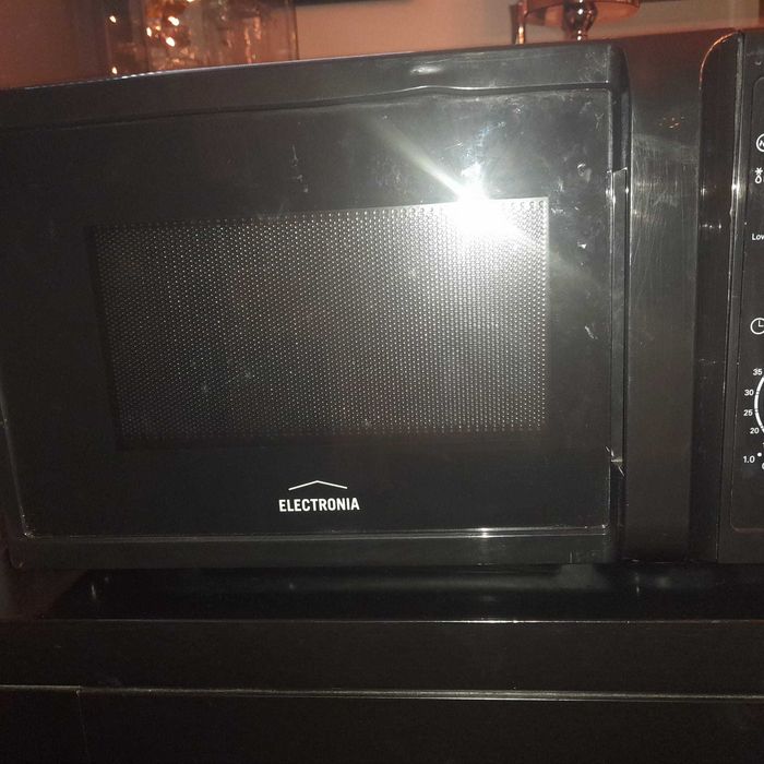 Micro-ondas Eletrónica