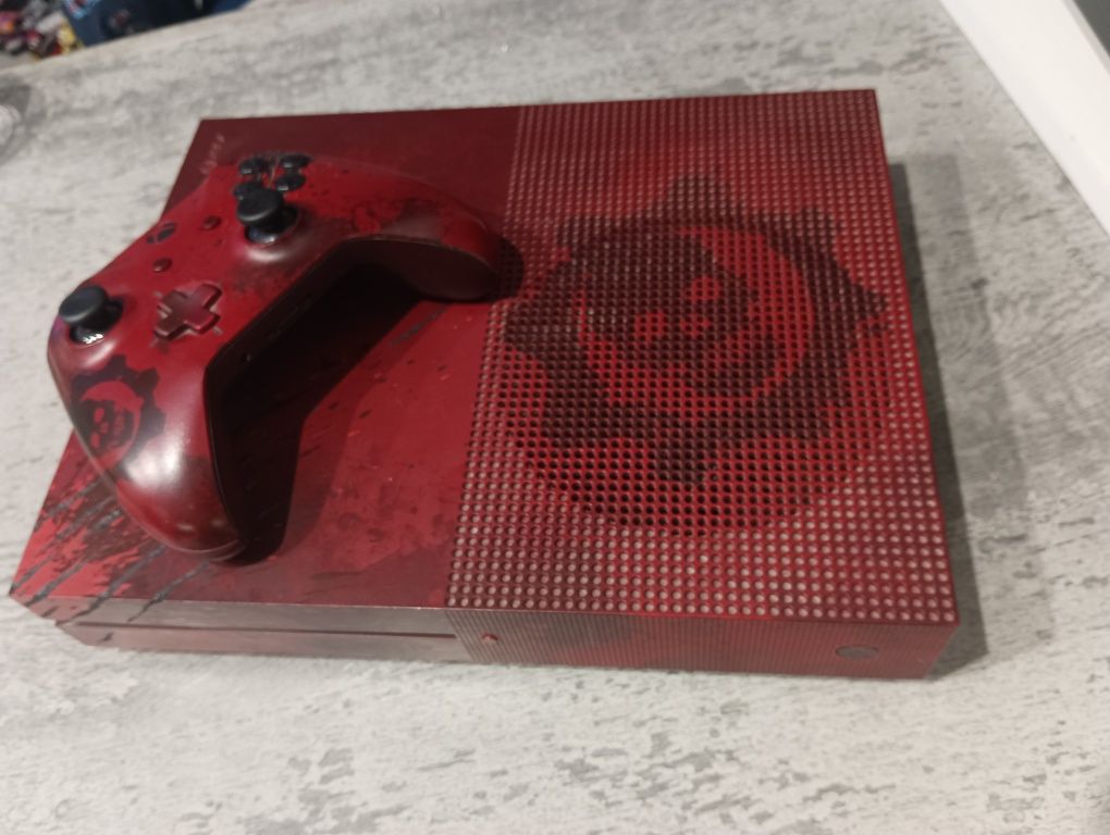 Xbox One S Gears of War 4 Limited Edition
