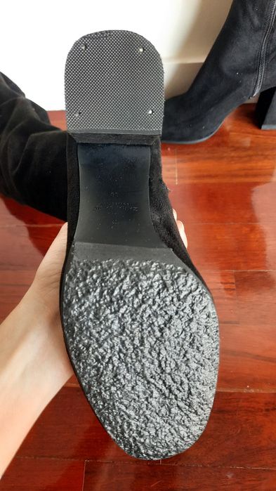 Botas Zara acima do joelho