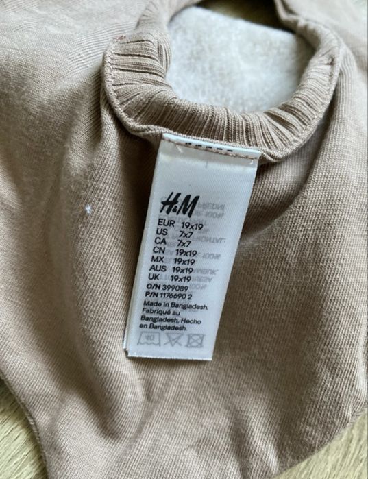 Kurteczka jesienno/wiosenna 50 H&M + chustka na szyję